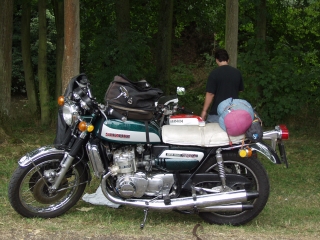 GT750